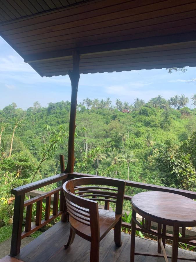 D'Tepi Ubud House Extérieur photo