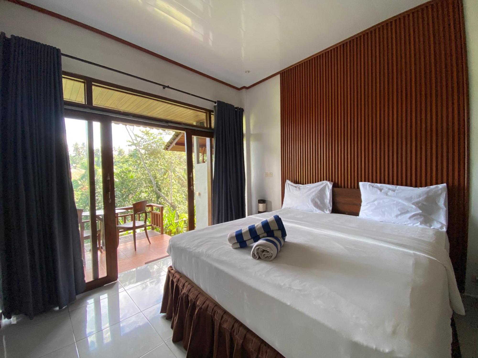 D'Tepi Ubud House Extérieur photo